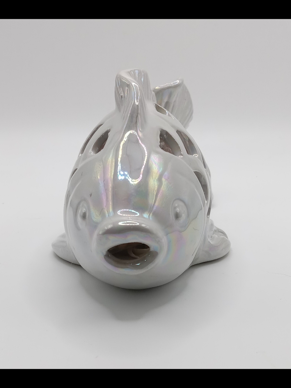 Ceramic Glossy Iridescent Potpourri Satchet Fish Décor